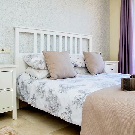 Free One Bedroom Retreat In Elviria มาร์เบยา ภายนอก รูปภาพ