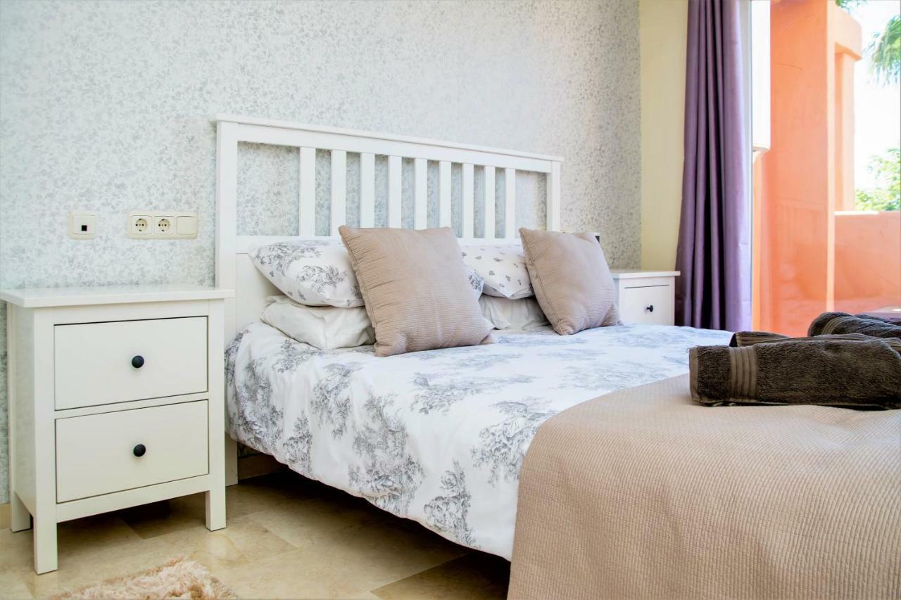 Free One Bedroom Retreat In Elviria มาร์เบยา ภายนอก รูปภาพ