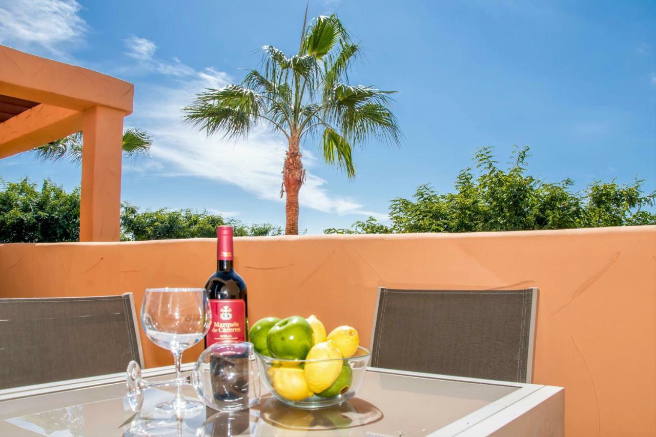 Free One Bedroom Retreat In Elviria มาร์เบยา ภายนอก รูปภาพ